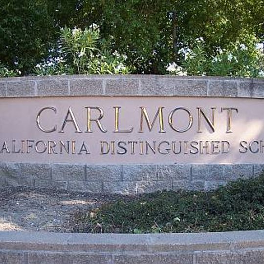 Carlmont High School