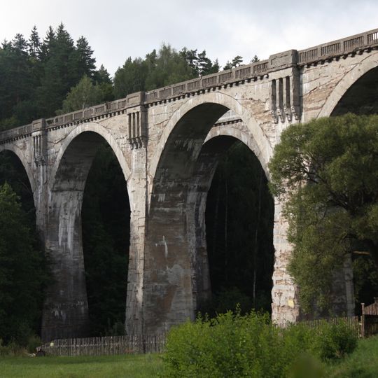 Wiadukt kolejowy II na rz. Błędziance