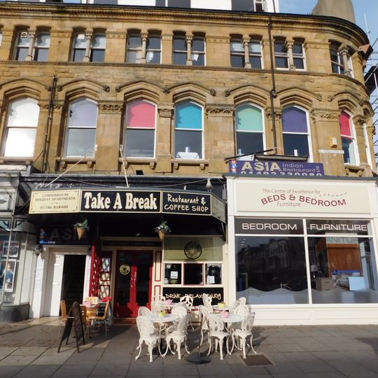 2,Gloddaeth Street, Llandudno