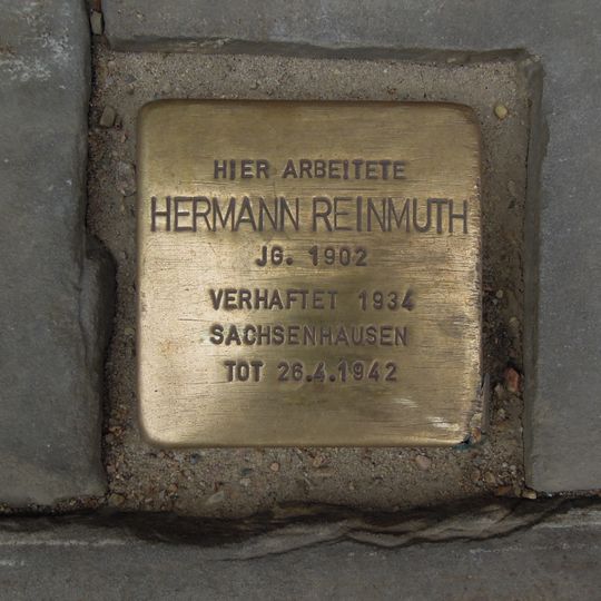 Stolperstein em memória de Hermann Reinmuth