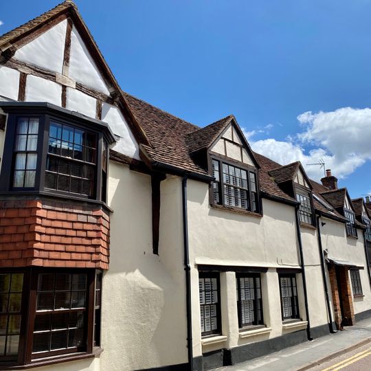 The Cellar House  The Gantry House At Graces Maltings  The Granary  The Tudor House