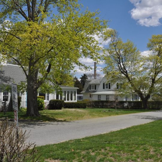 Colony Historic District