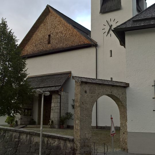 Katholische Pfarrkirche Maria Sieben Schmerzen