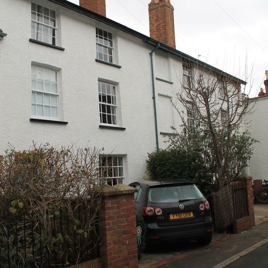 6-8, Monmouth Street