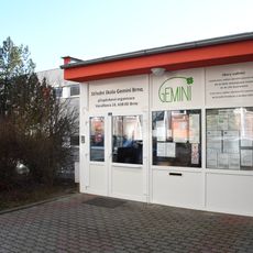 Školní budova střední školy Gemini