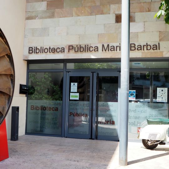 Biblioteca Maria Barbal