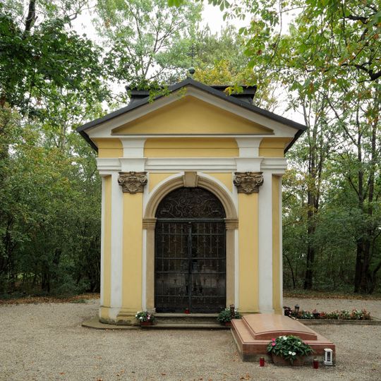 Saint John of Nepomuk chapel in Halbturn