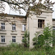 Palace in Brodziszów