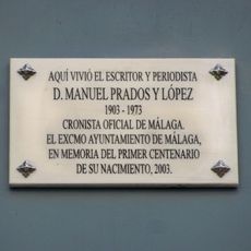 Placa a Manuel Prados y López