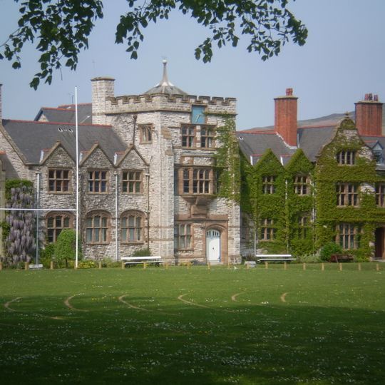 Ruthin School building