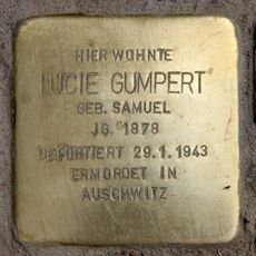 Stolperstein en memoria de Lucie Gumpert