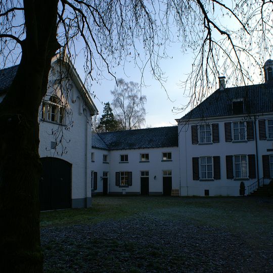 Dienstvleugel van de buitenplaats "Babberich"