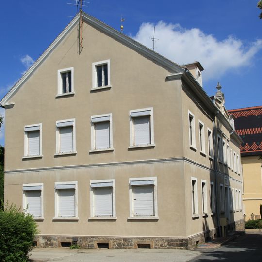 Alte Schulstraße 1