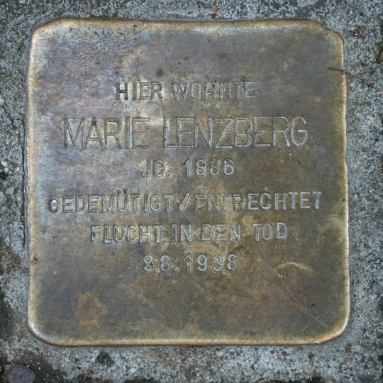 Stolperstein dedicated to Marie Lenzberg