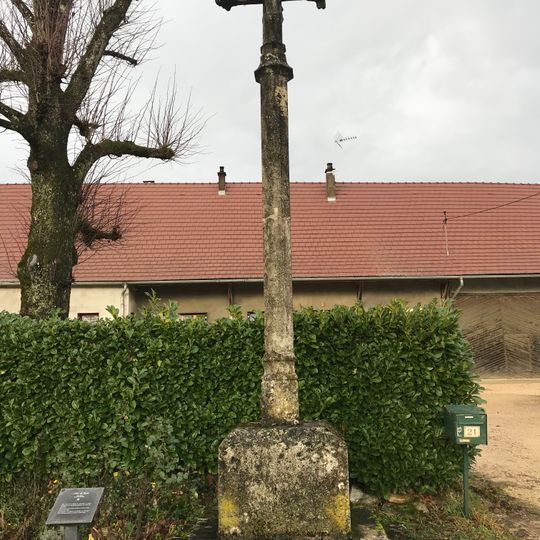 Croix de chemin de Bans