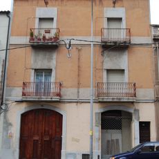 House in carretera Laureà Miró, 17-19