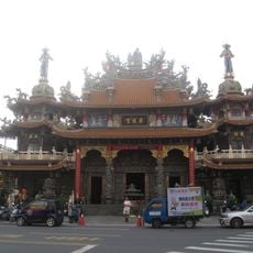 Dawan Guanghu Temple