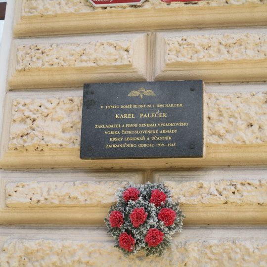 Pamětní deska Karlu Palečkovi