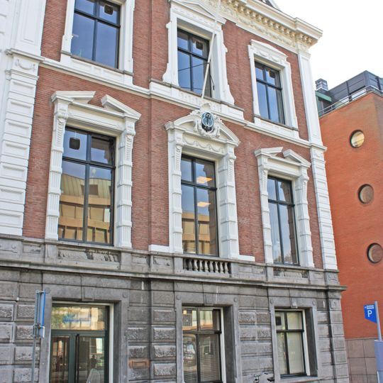 Sarphatistraat 4