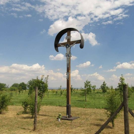 Dřevěný kříž na okraji Odrlic