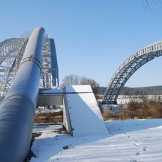 Jižní potrubní lávka přes Vltavu v Hněvkovicích