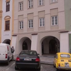 Velké náměstí 46