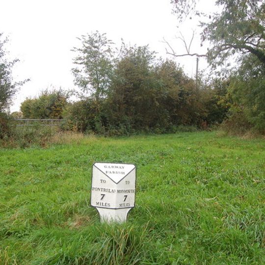 Milepost At So 469 226