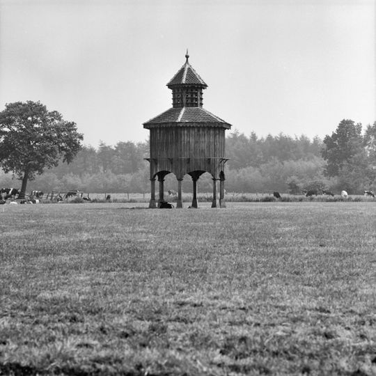 Den Treek: Duiventoren