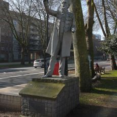Statue of William Booth