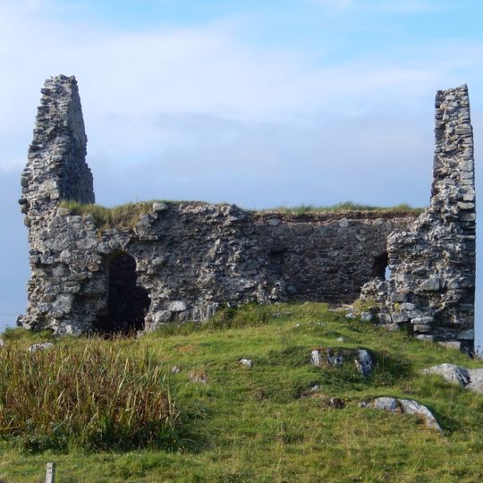 Kirkapol, chapel and cross-incised rocks 300m NW of Lodge Hotel, Tiree