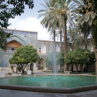 Khan Madrasa (Shiraz)