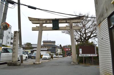Entrance 0