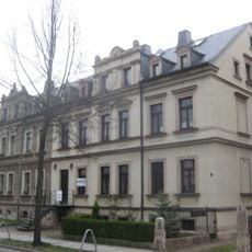 Doppelmietshaus in offener Bebauung mit Vorgarten Margaretenstraße 6; 8