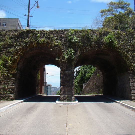 Muralha e Arcos da Ladeira do Leme