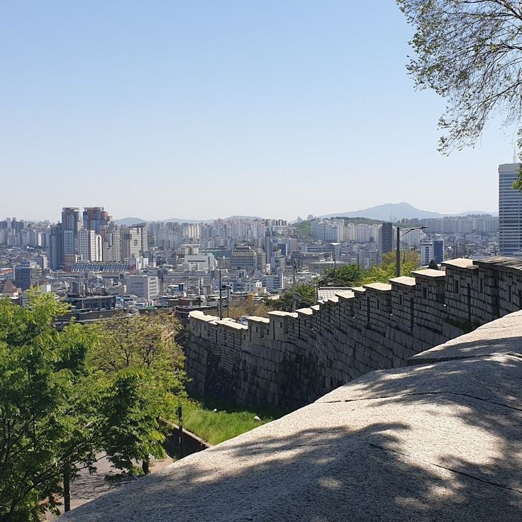 Seoul City Wall Trail