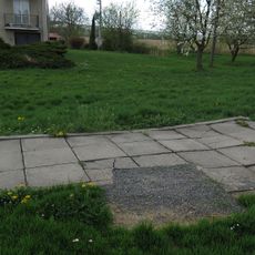 Sloup se sochou svatého Jana Nepomuckého