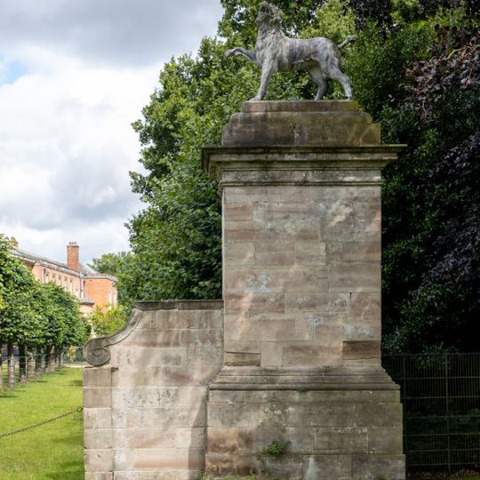 Pier at south east corner of forecourt garden