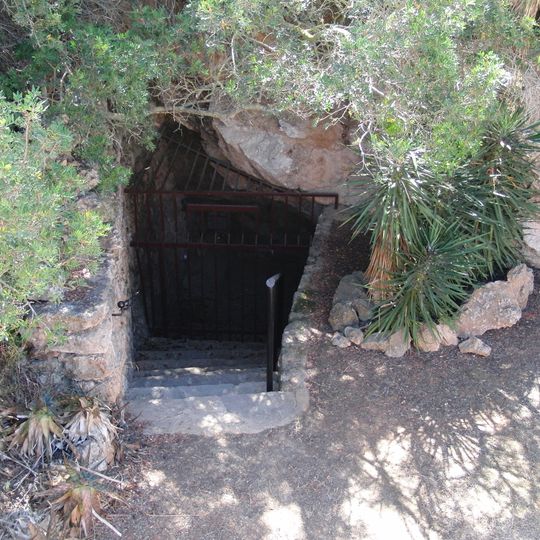 Capilla subterránea de Santa Inés