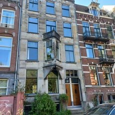 Van Eeghenstraat 103