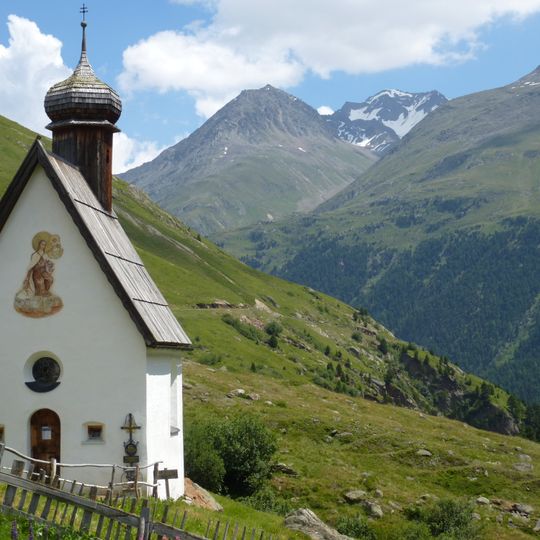 Kapelle hl. Theresia, Rofenhöfe