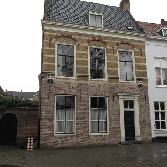 Sint-Catharinaplein 1, Bergen op Zoom