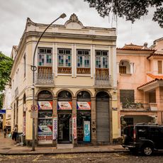 Praça São Salvador, 1