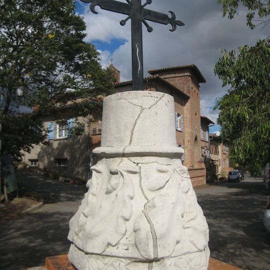 Croix de Clermont-le-Fort