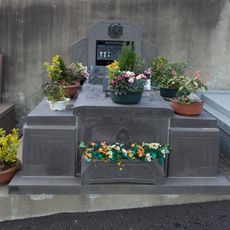 Grave of Teissèdre-Amblard