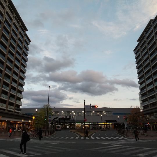 Yoshizuka Station