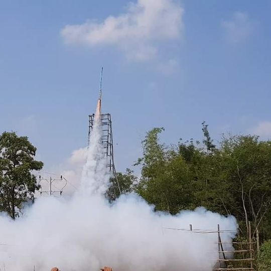 ฮ้านบั้งไฟบ้านนองบัวลี