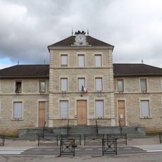 Town hall of Sault-Brénaz
