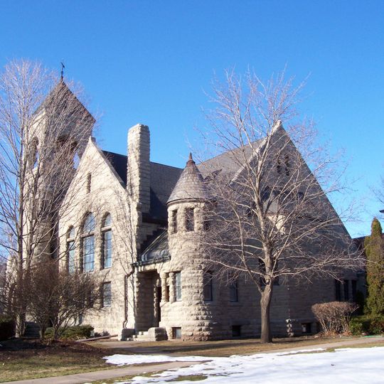 Algoma Boulevard United Methodist Church