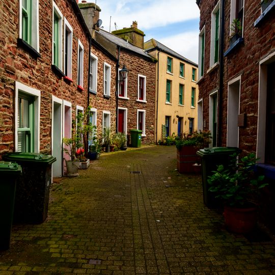 8 Dwellings, numbered 5-9 Charles Street and 1-11 Queen Street