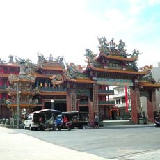 Chikan Longde Temple